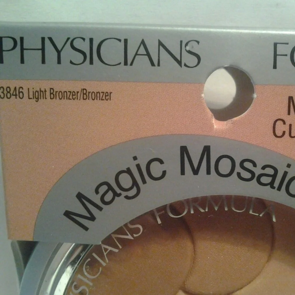 Physicians Formula Magic Mosaic Light Bronzer 384
